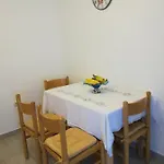 Sanja Apartament Martina