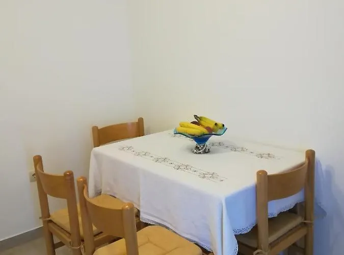 Sanja Apartament Martina